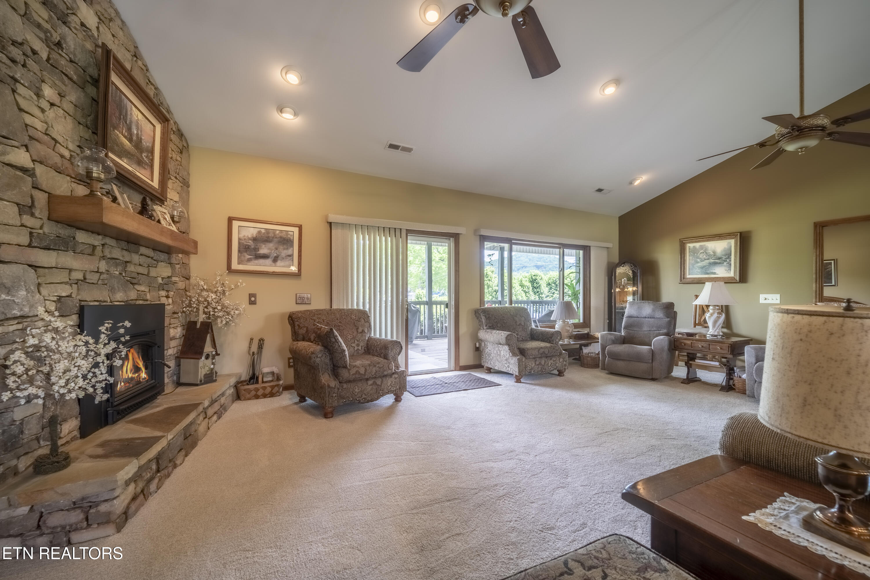 3938 Katy Hollar Rd. Sevierville, TN 37862 - Photo 5 of 35 _A738748-HDR-Edit