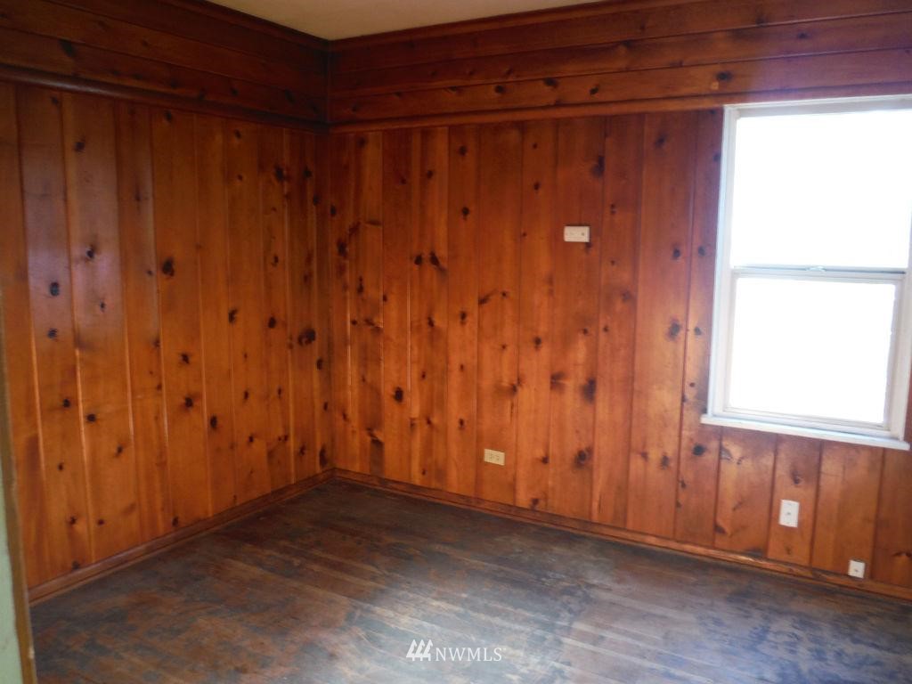 7014 Johnson Road Northeast Federal Way, WA 98422 - Photo 6 of 10