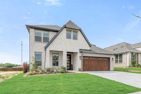 $589,990 | 129 Kingfisher Lane, Aledo, TX 76008