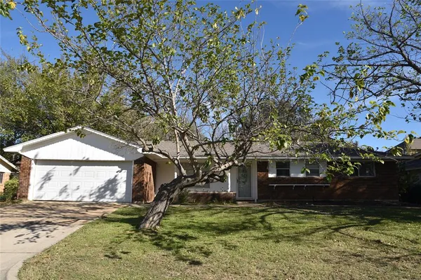 $2,250 | 1212 Desiree Lane, Hurst, TX 76053