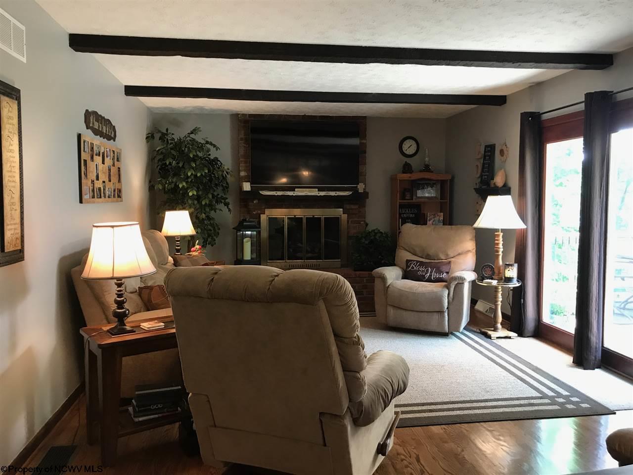 222 Ridgeway Drive Bridgeport, WV 26330 - Photo 3 of 20 Gallery Image 3