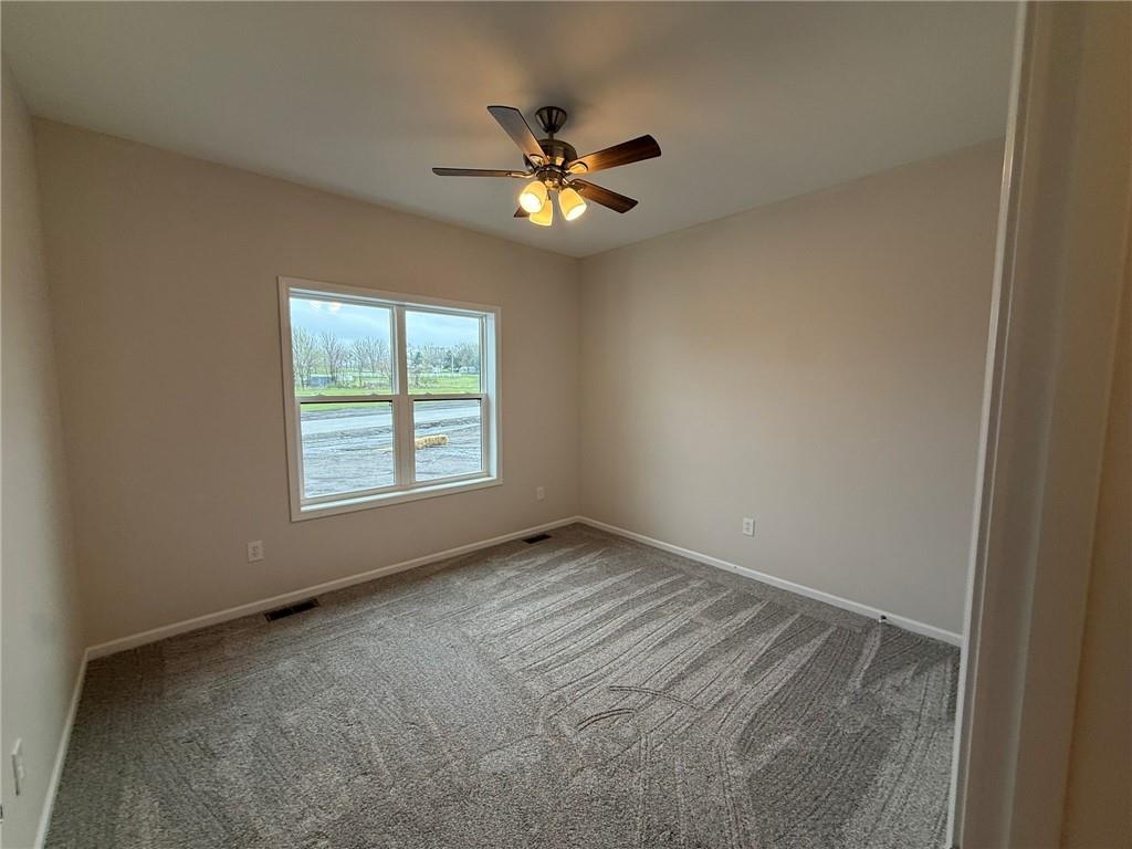 1005 George Street Effingham, KS 66023 - Photo 5 of 25