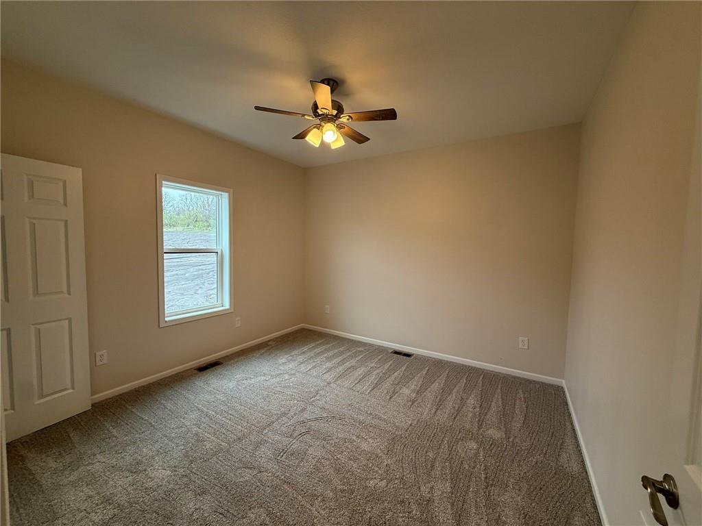 1005 George Street Effingham, KS 66023 - Photo 9 of 26