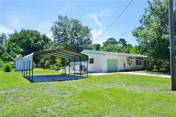$197,900 | 405 South Camellia Avenue, Crystal River, FL 34429