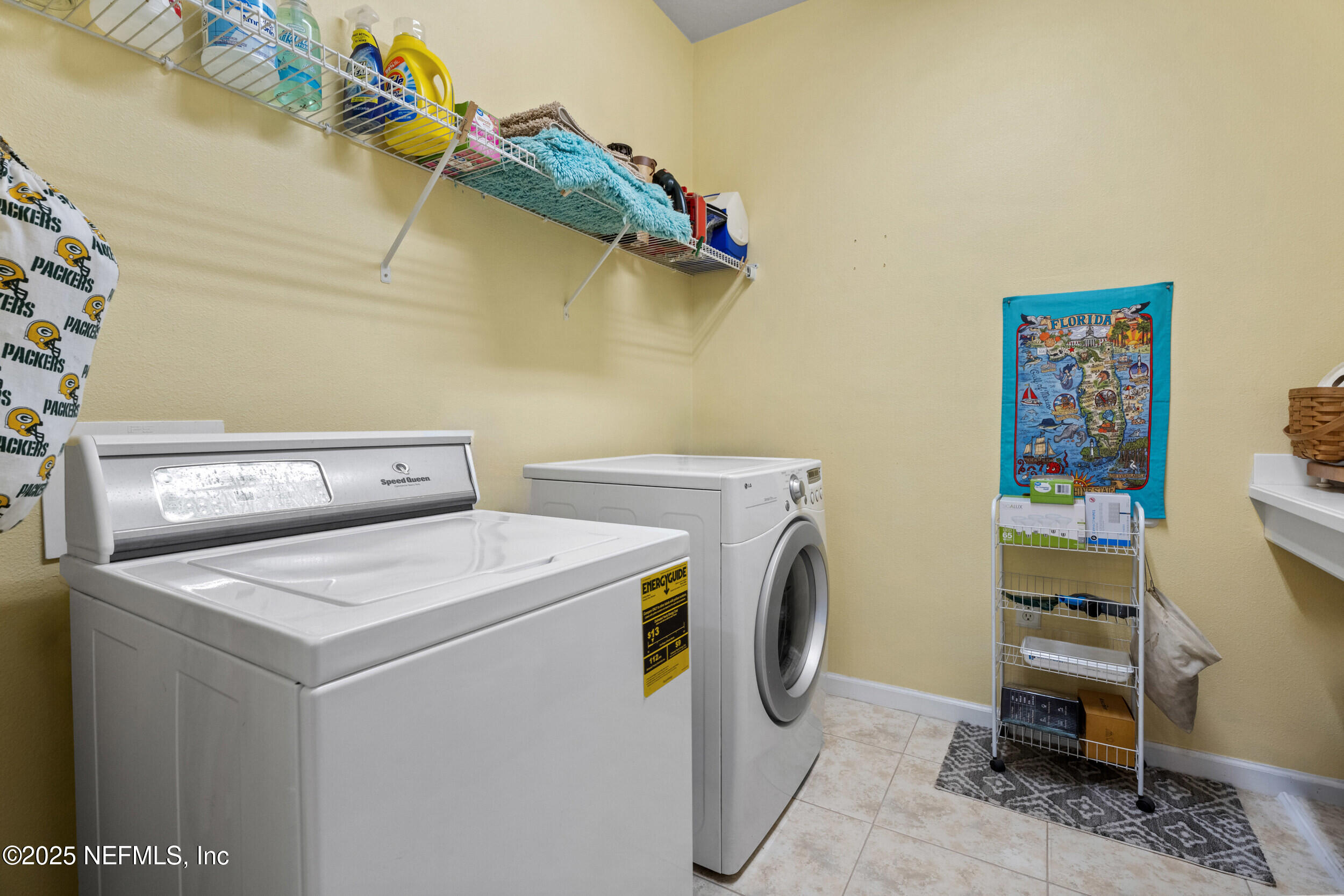 113 Marsh Hollow Road Ponte Vedra, FL 32081 - Photo 36 of 102 Laundry Room with Folding Counter