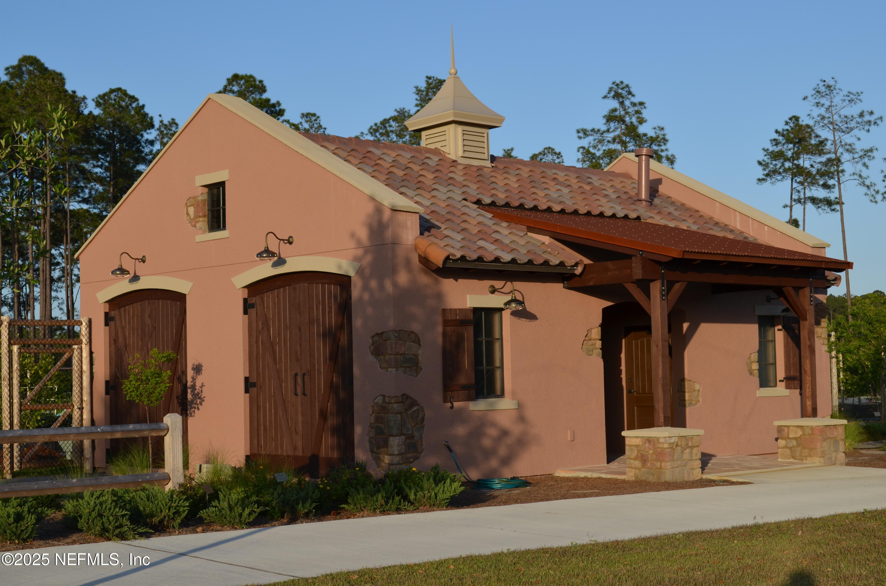 113 Marsh Hollow Road Ponte Vedra, FL 32081 - Photo 71 of 102 Garden Club Building