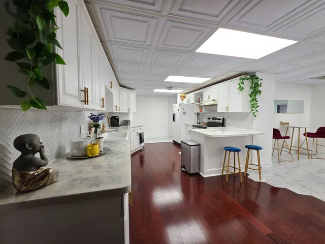 $6,000 | 3427 East Dobson Place, Ann Arbor, MI 48105