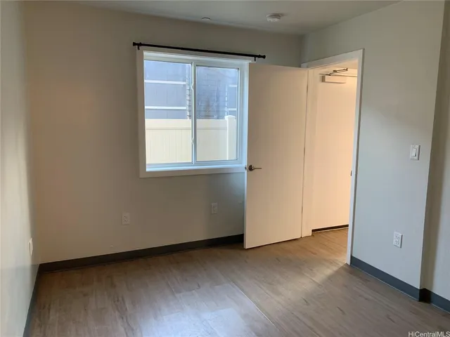 $1,300 | 311 Puuhue Place, Unit 101, Honolulu, HI 96817