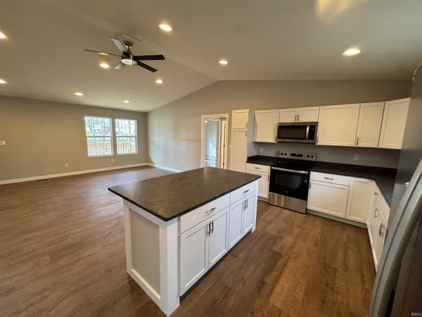 $319,000 | 436 Trinton Circle, Bedford, IN 47421