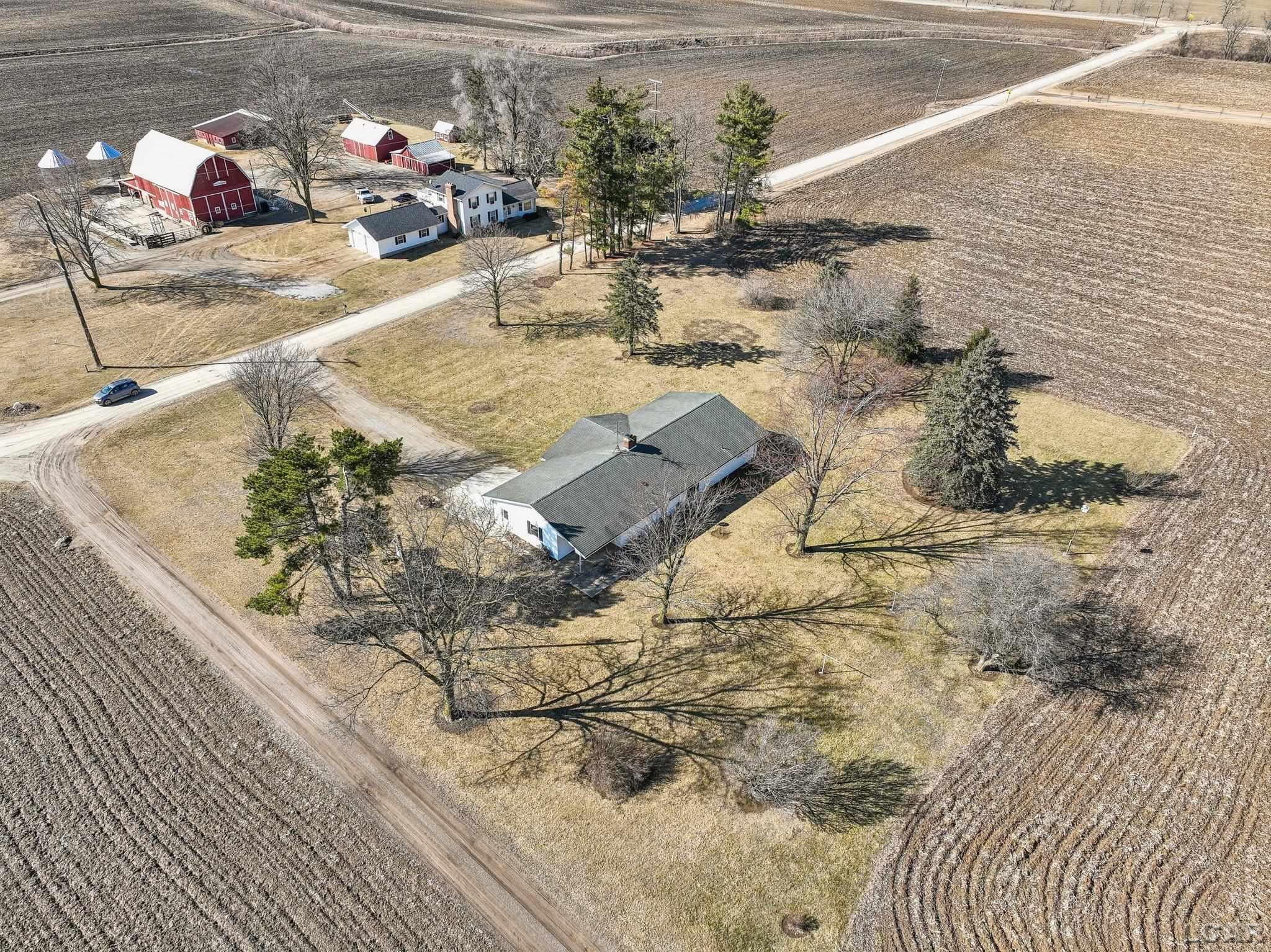 13211 Abel Road Clinton, MI 49236 - Photo 10 of 51 50168561-b706a718-a327-4125-859b-d4bf35dc045d.JPG