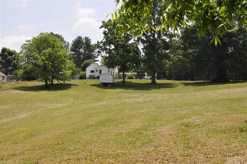 4124 Henry River Road Hickory, NC 28602 - Photo 15 of 25 Gallery Image 15