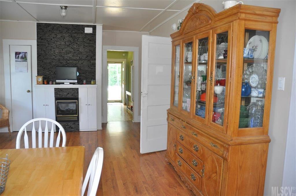 4124 Henry River Road Hickory, NC 28602 - Photo 22 of 25 Gallery Image 22