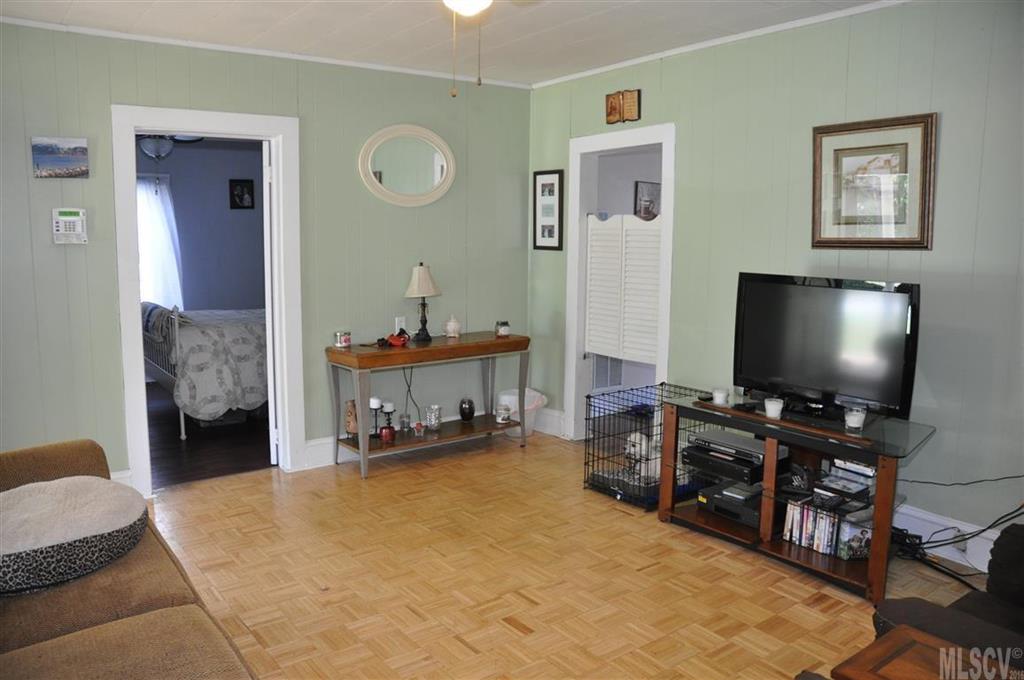 4124 Henry River Road Hickory, NC 28602 - Photo 24 of 25 Gallery Image 24