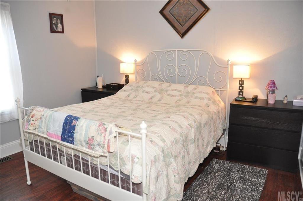 4124 Henry River Road Hickory, NC 28602 - Photo 6 of 25 Gallery Image 6