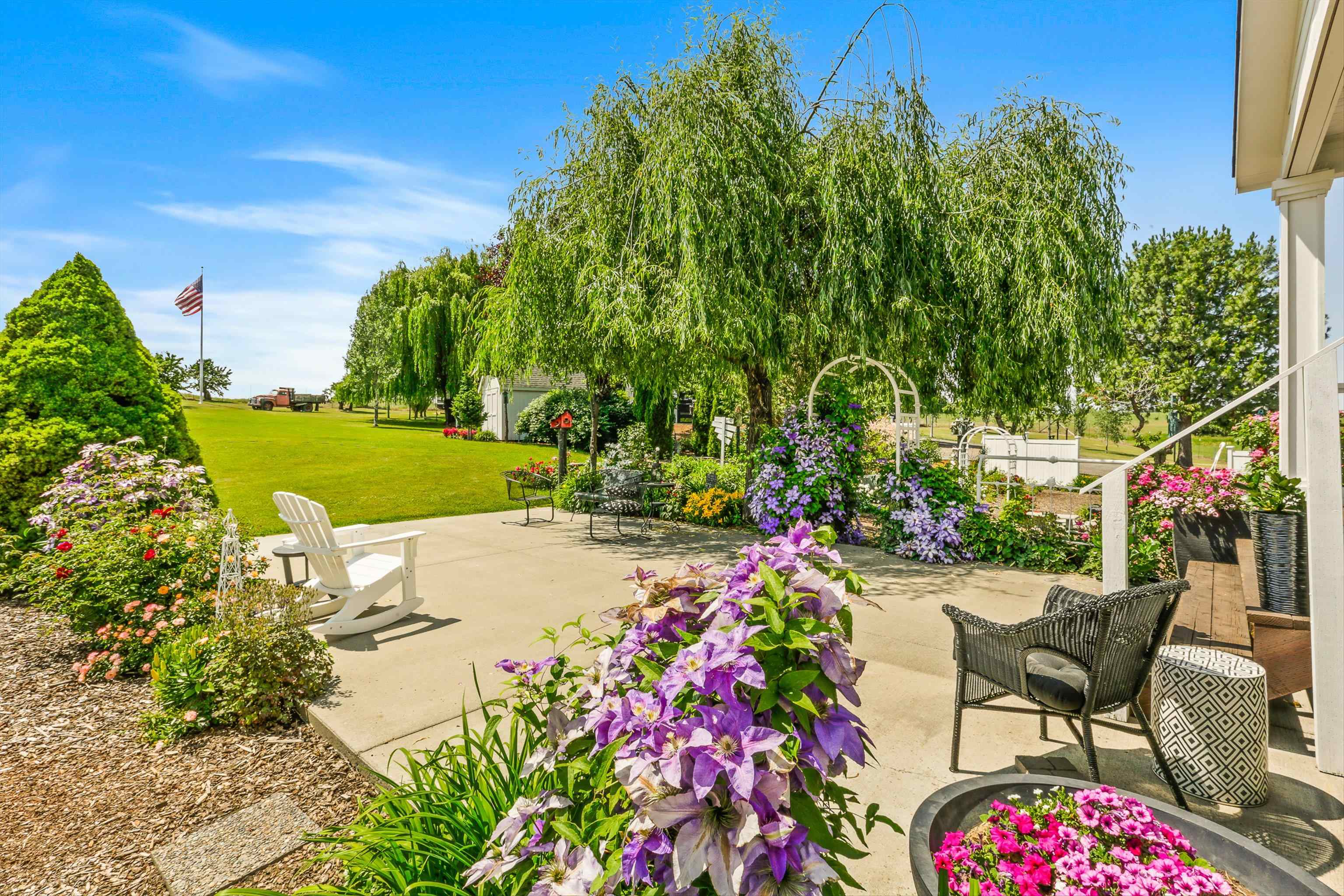 17911 North Day Mt Spokane Road Colbert, WA 99005 - Photo 40 of 48