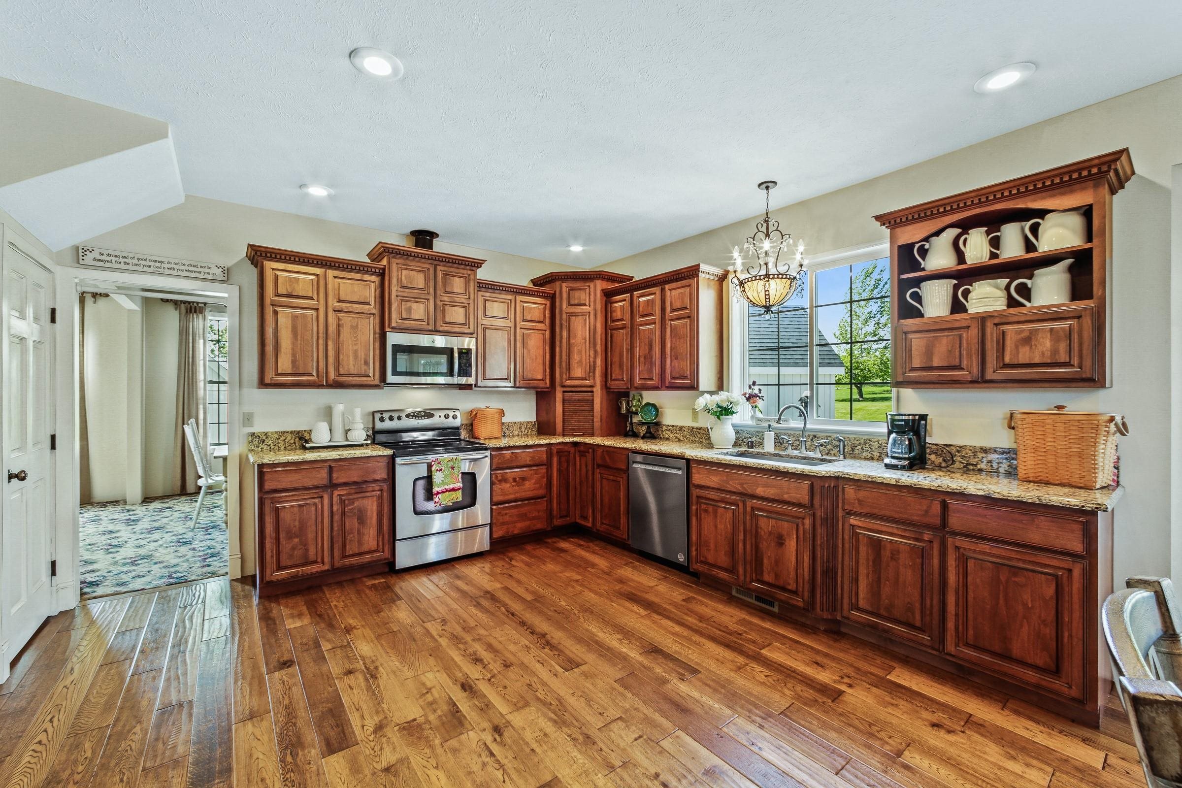 17911 North Day Mt Spokane Road Colbert, WA 99005 - Photo 4 of 48