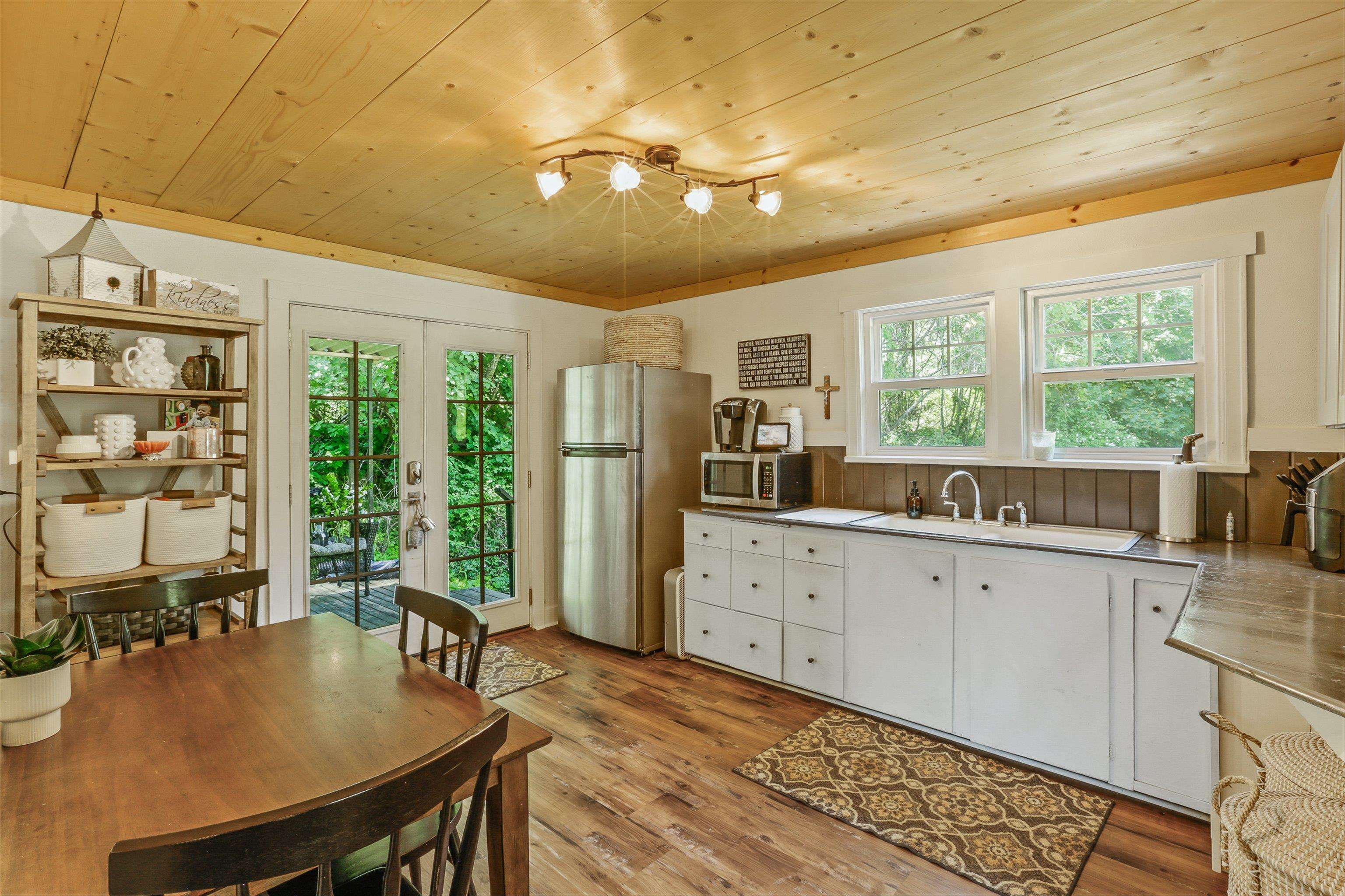 17911 North Day Mt Spokane Road Colbert, WA 99005 - Photo 45 of 48