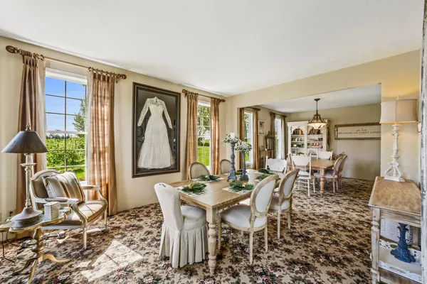 $2,100,000 | 17911 North Day Mt Spokane Road, Colbert, WA 99005