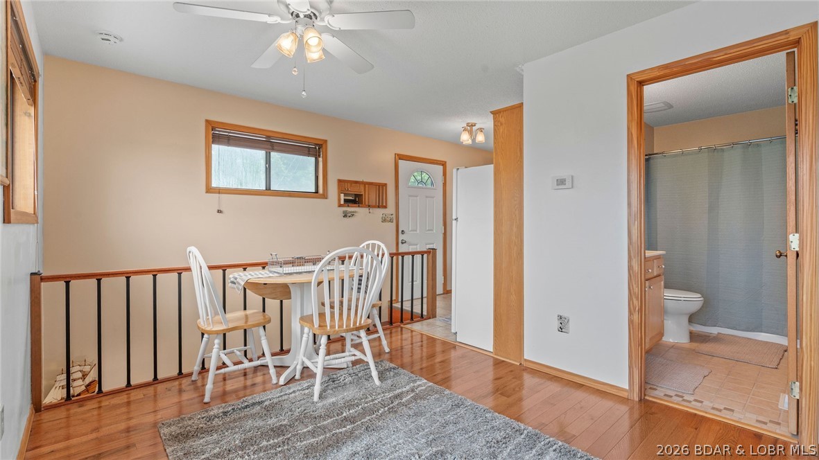 126 Hickory Road Lake Ozark, MO 65049 - Photo 14 of 87