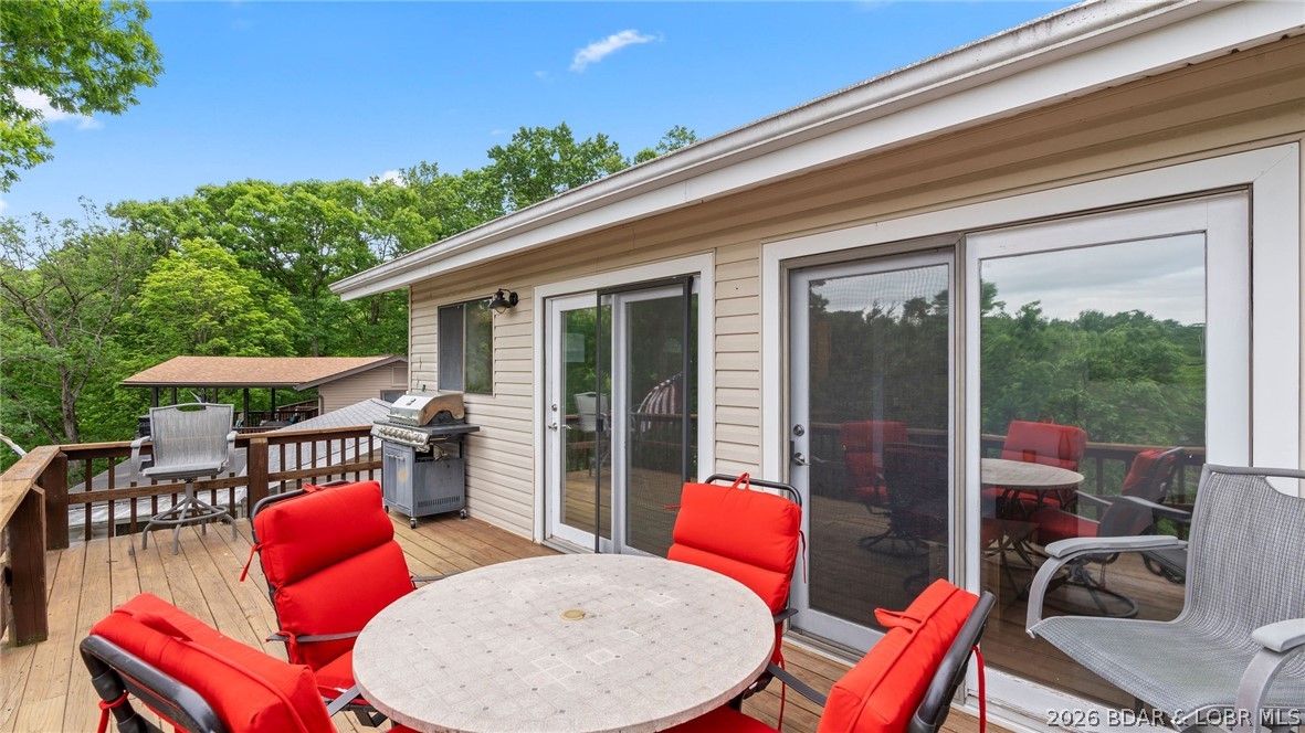 126 Hickory Road Lake Ozark, MO 65049 - Photo 48 of 87