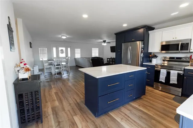 $324,900 | 6549 McCown Road, Iowa, LA 70647