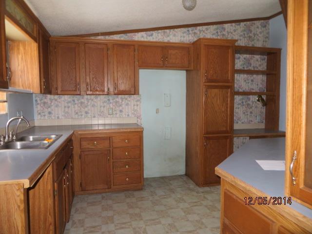 335 Randall Road North Berwick, ME 03906 - Photo 9 of 22 Kitchen