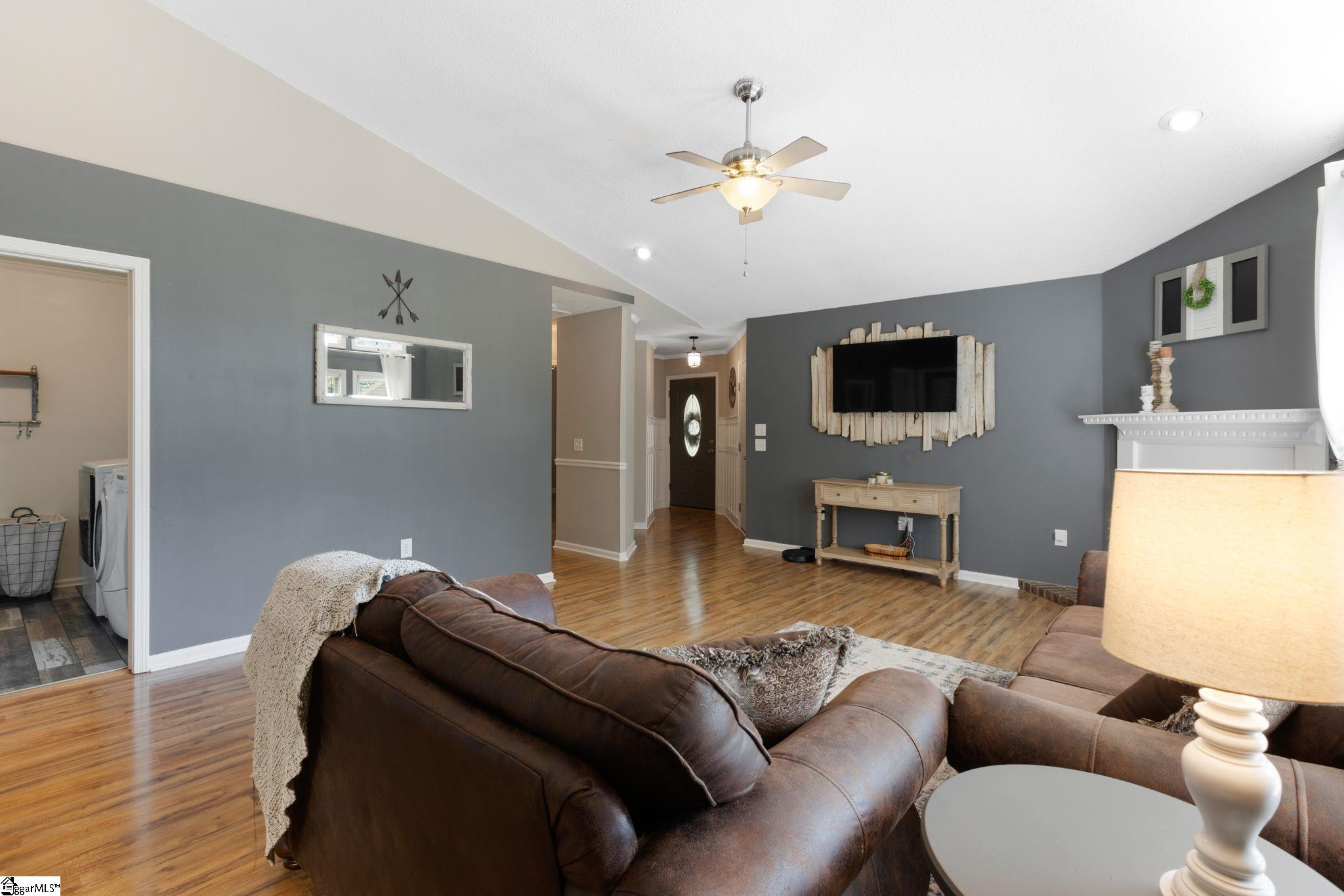 116 Elrod Place Road Piedmont, SC 29673 - Photo 5 of 33 Gallery Image 5