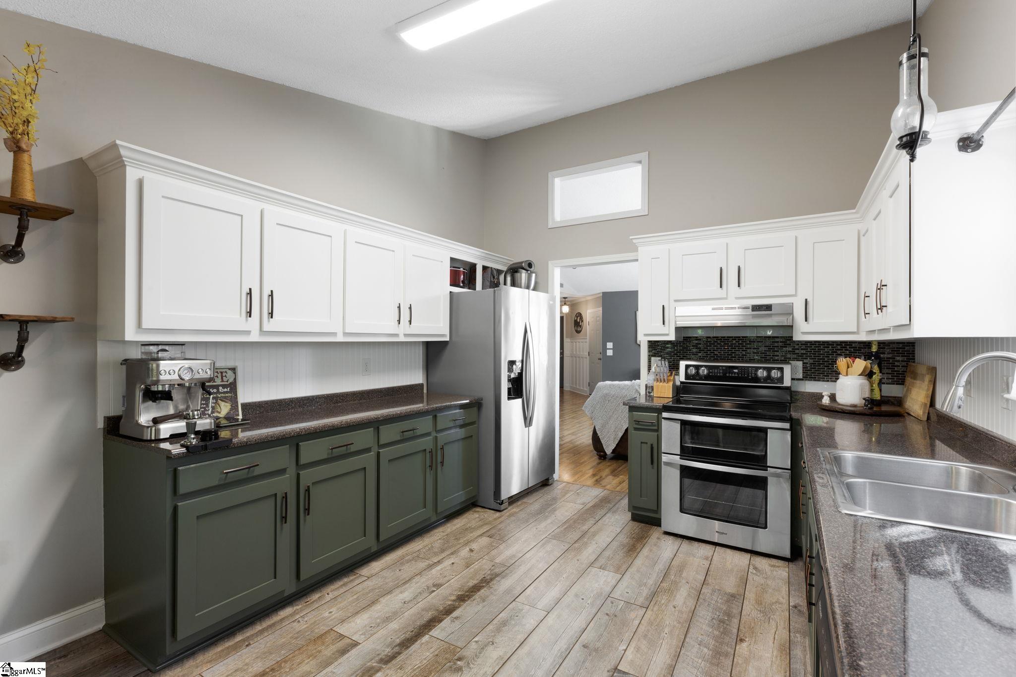 116 Elrod Place Road Piedmont, SC 29673 - Photo 7 of 33 Gallery Image 7