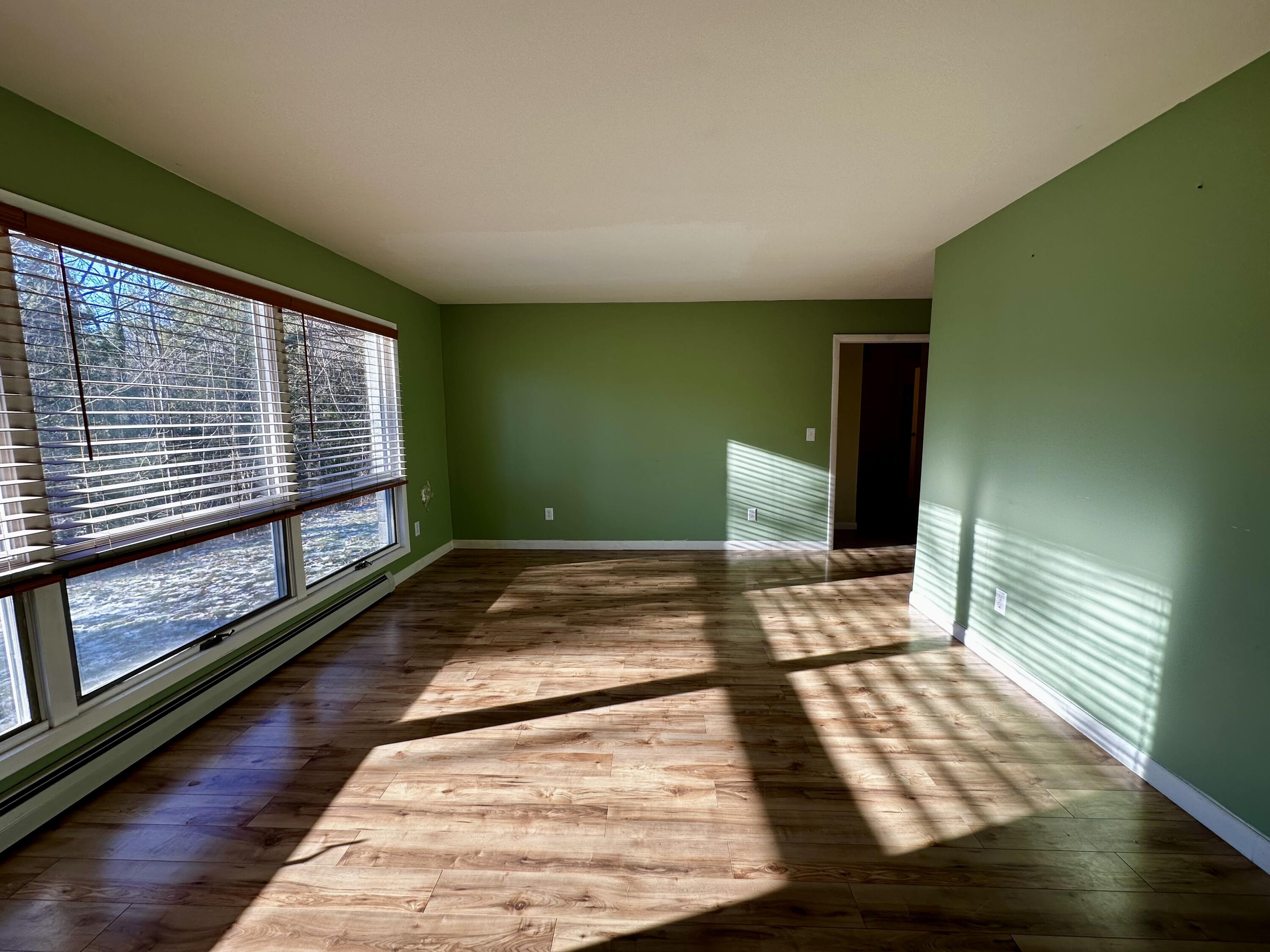 275 Reservoir Road Peru, NY 12972 - Photo 6 of 41 Gallery Image 6
