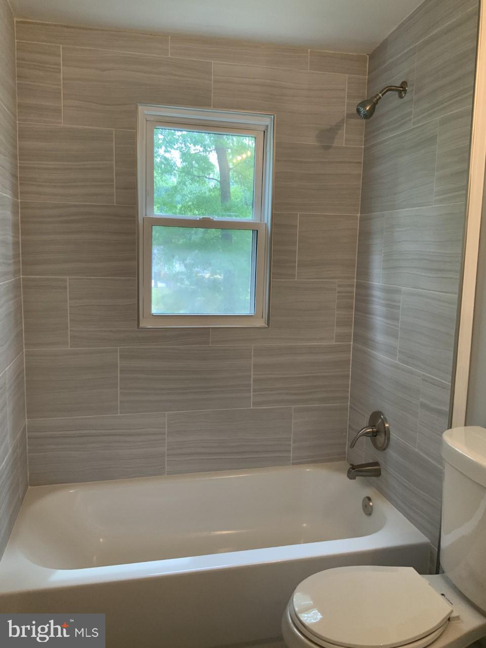 5613 Berwyn Road Berwyn Heights, MD 20740 - Photo 8 of 20 New upper lvl BA