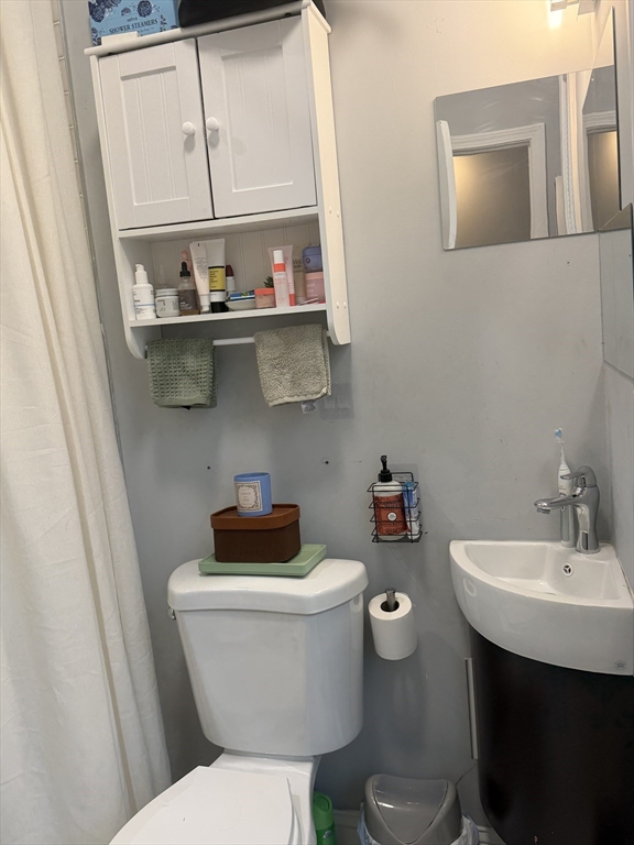 17 Mercer Street, Unit 2 Boston, MA 02127 - Photo 11 of 14