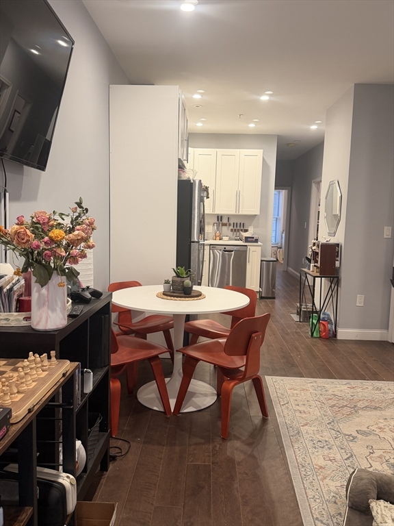 17 Mercer Street, Unit 2 Boston, MA 02127 - Photo 4 of 14