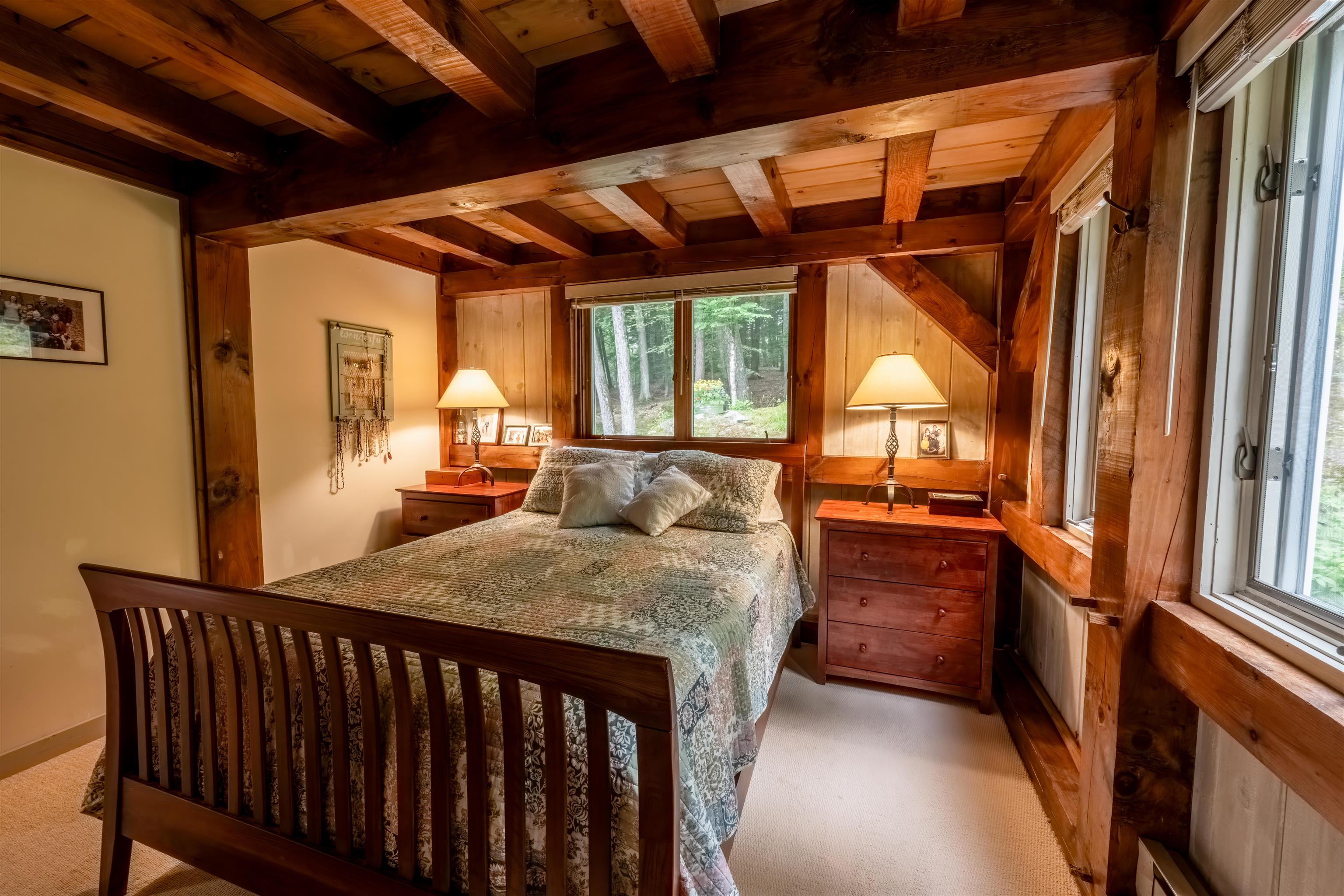1517 Willard Road Hartford, VT 05059 - Photo 21 of 38 Gallery Image 21