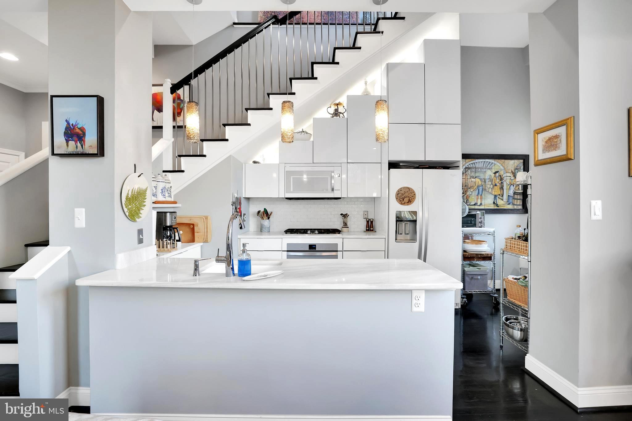 1 Logan Circle Northwest, Unit PH7 Washington, DC 20005 - Photo 14 of 54