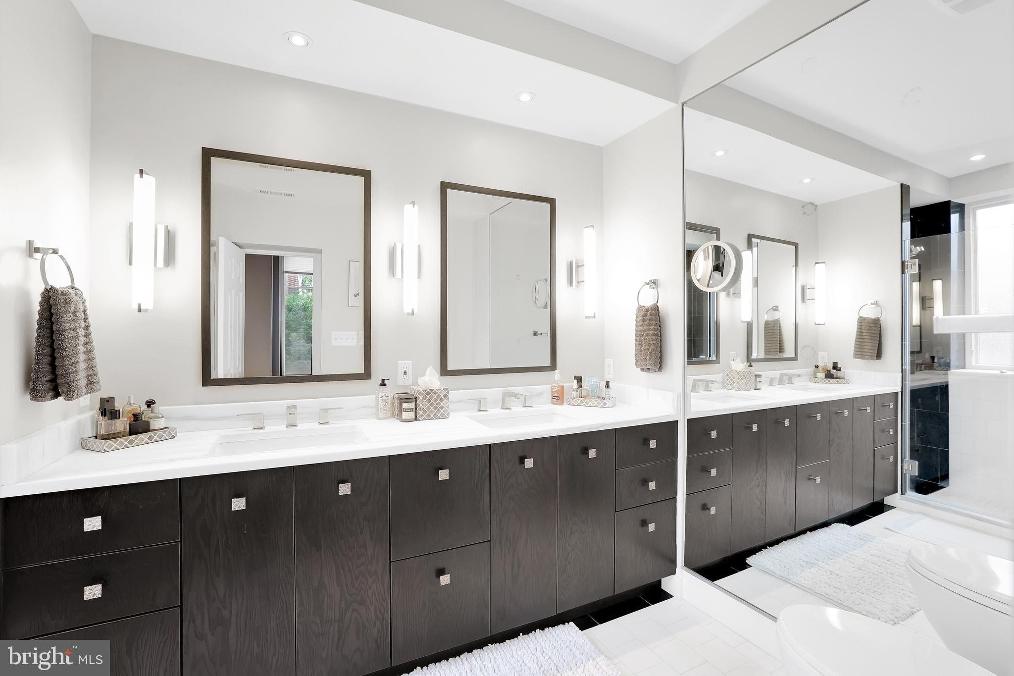 1 Logan Circle Northwest, Unit PH7 Washington, DC 20005 - Photo 30 of 54