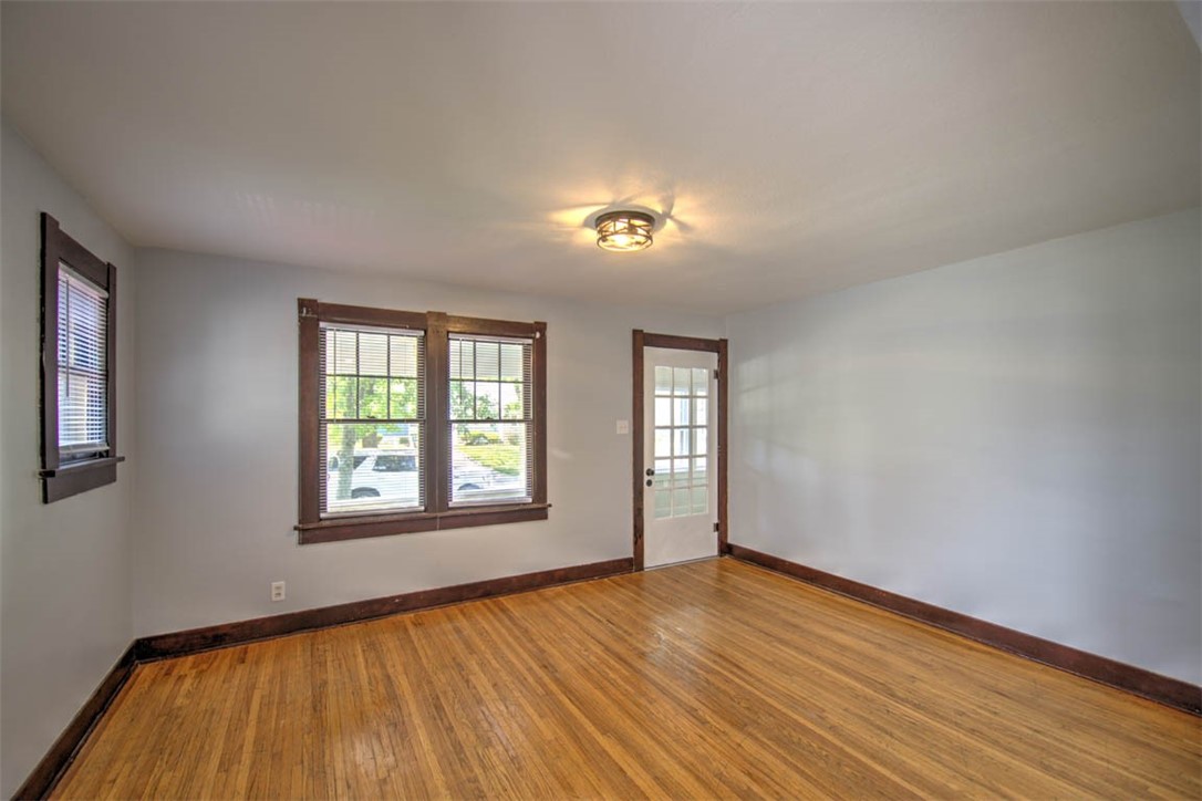 1344 East Lawrence Street Decatur, IL 62521 - Photo 7 of 24