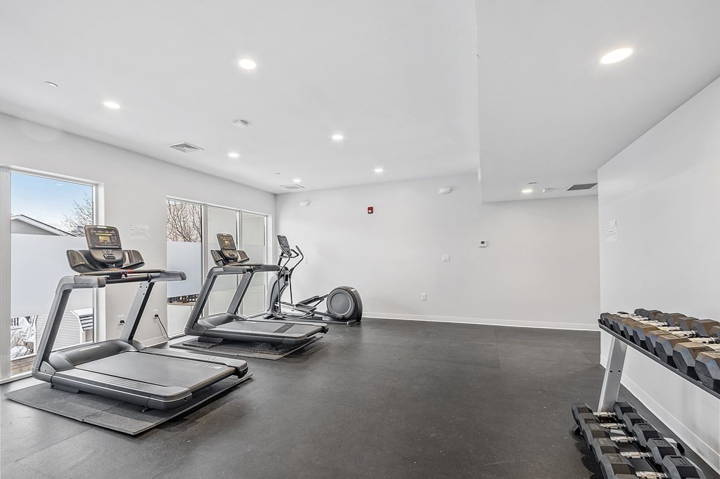 205 Maverick Street, Unit 201 Boston, MA 02128 - Photo 8 of 29