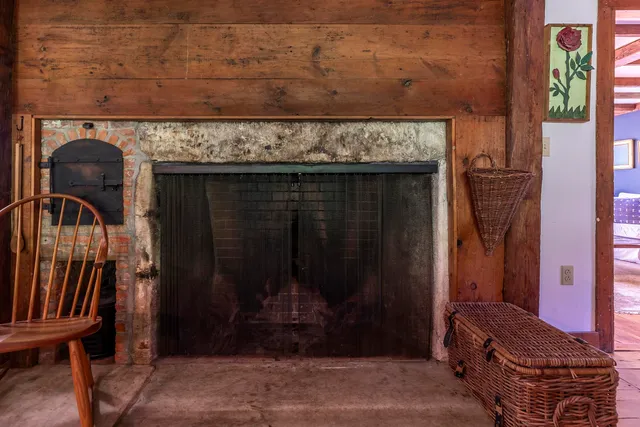 $800,000 | 879 River Road, Manchester, VT 05255