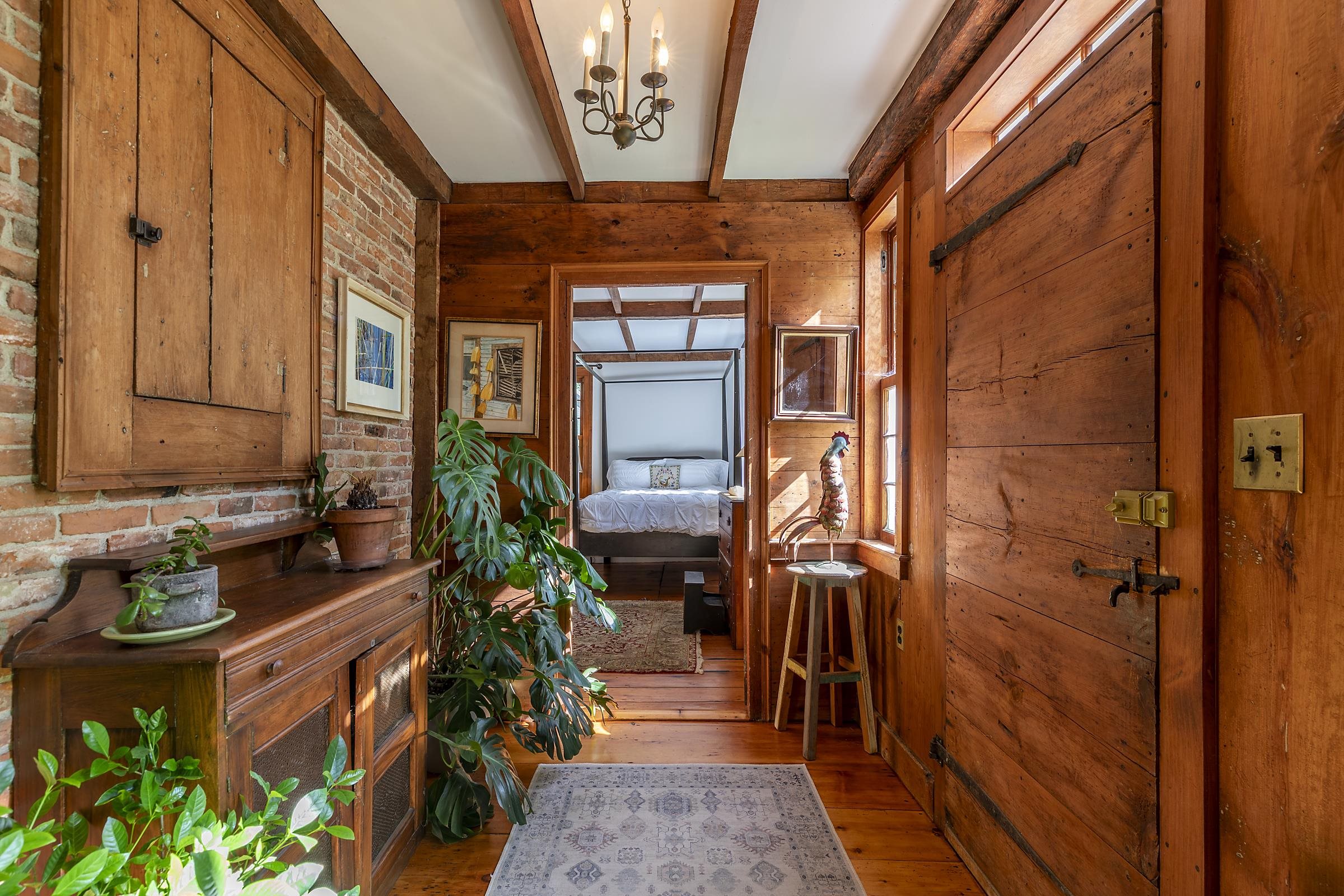 879 River Road Manchester, VT 05255 - Photo 18 of 55