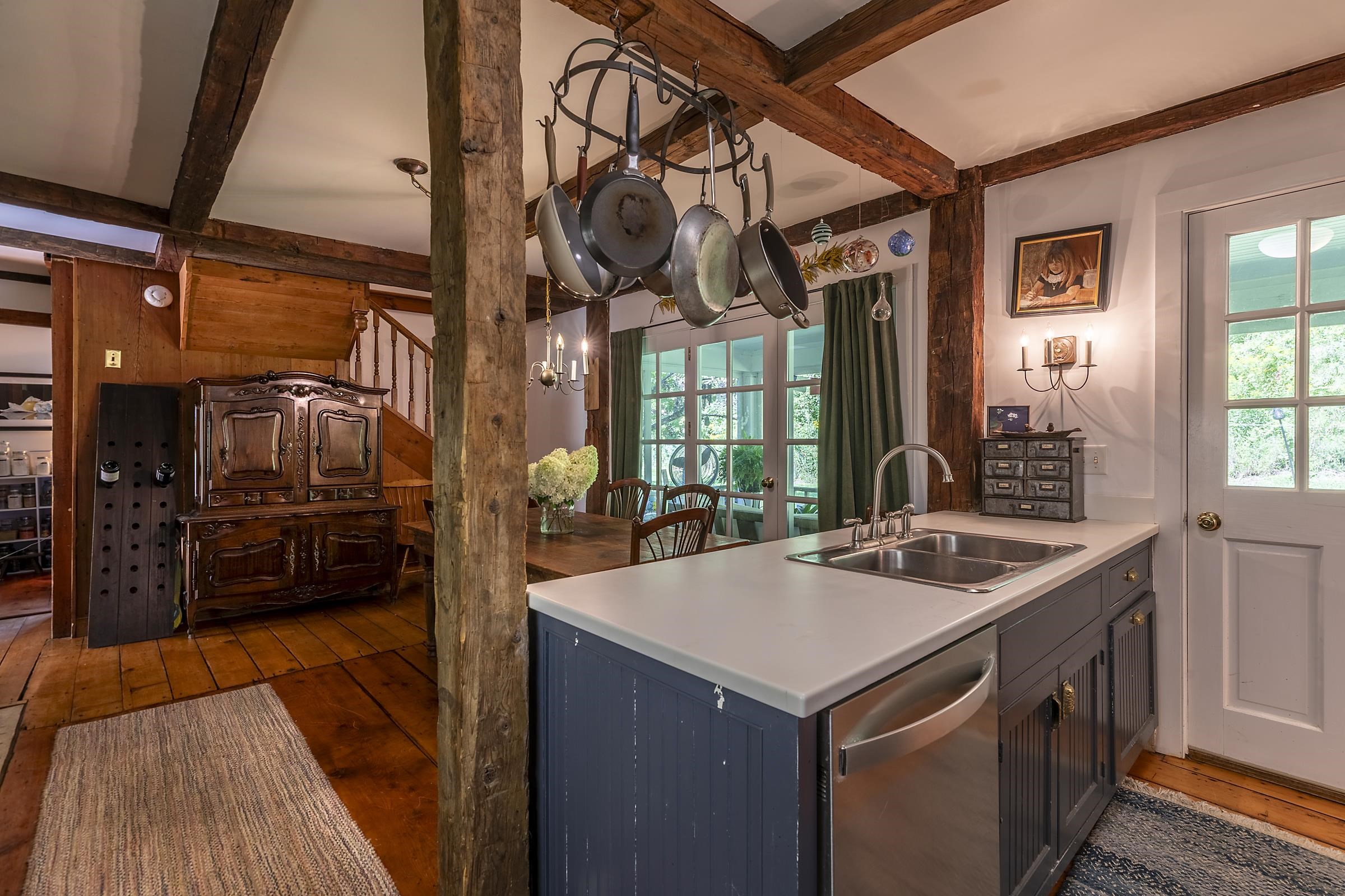 879 River Road Manchester, VT 05255 - Photo 7 of 55