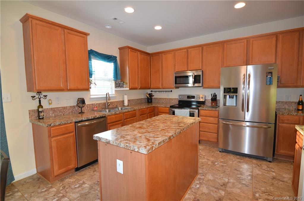 2000 Streamlet Way Monroe, NC 28110 - Photo 7 of 23 Gallery Image 7
