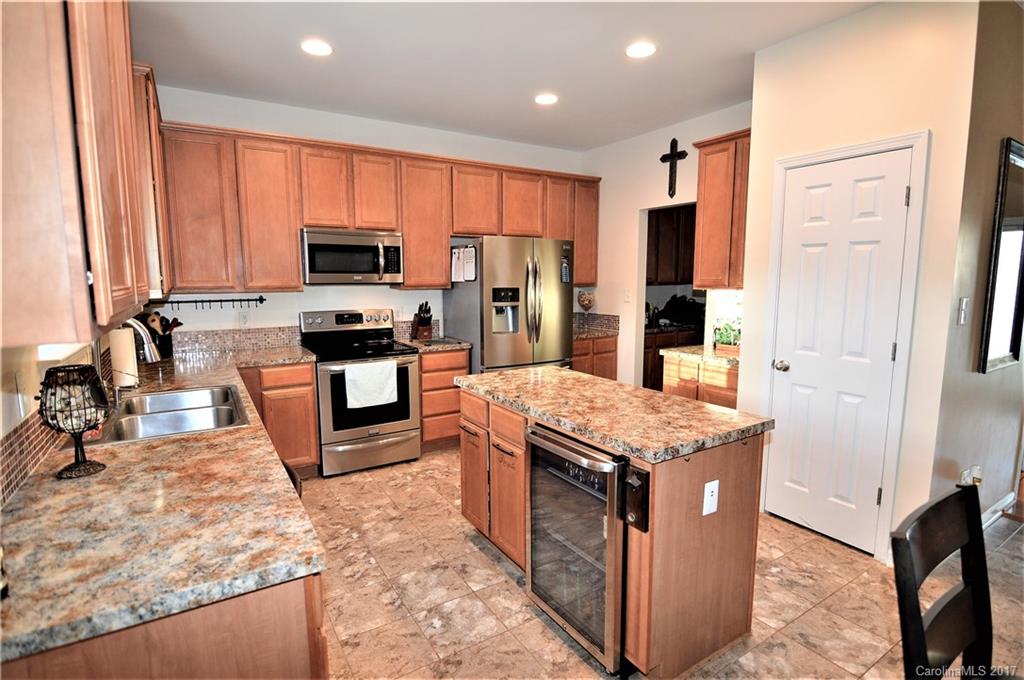2000 Streamlet Way Monroe, NC 28110 - Photo 8 of 23 Gallery Image 8