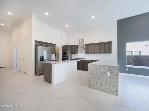 $304,950 | 135 Windmill Street, Santa Teresa, NM 88008