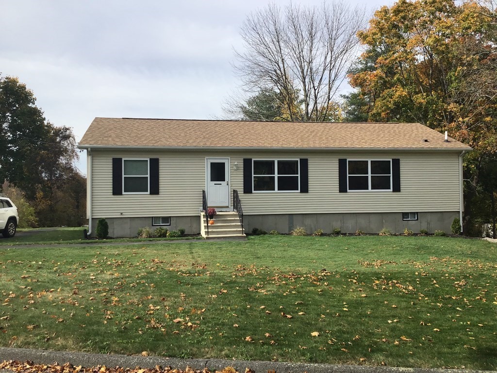 27 Tanner Road Oxford, MA 01540 - Photo 3 of 30
