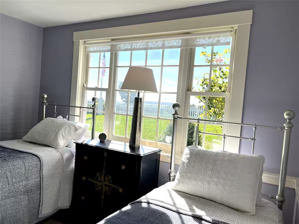 7 Old Ferry Road Bristol, RI 02809 - Photo 8 of 11