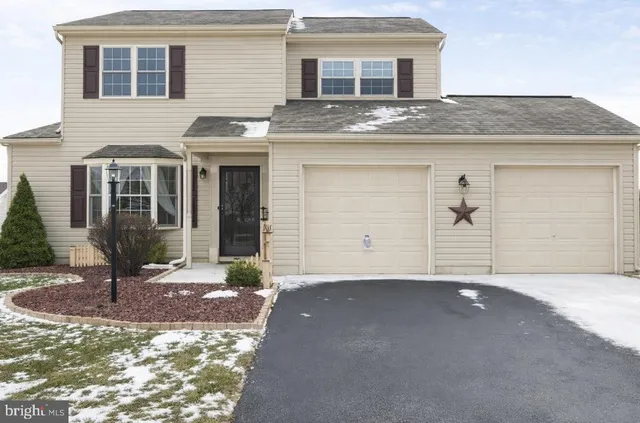 $335,000 | 3025 Solar Drive, Dover, PA 17315