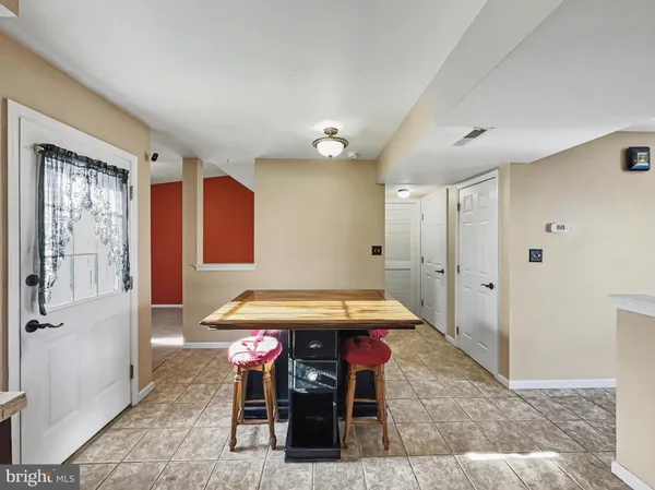 $314,900 | 3025 Solar Drive, Dover, PA 17315