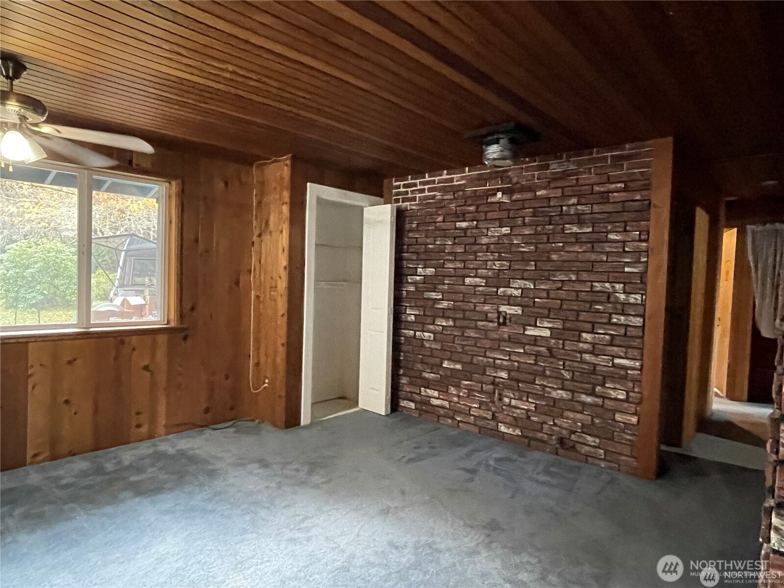 15407 264th Street East Graham, WA 98338 - Photo 10 of 23 a view of empty room with front door