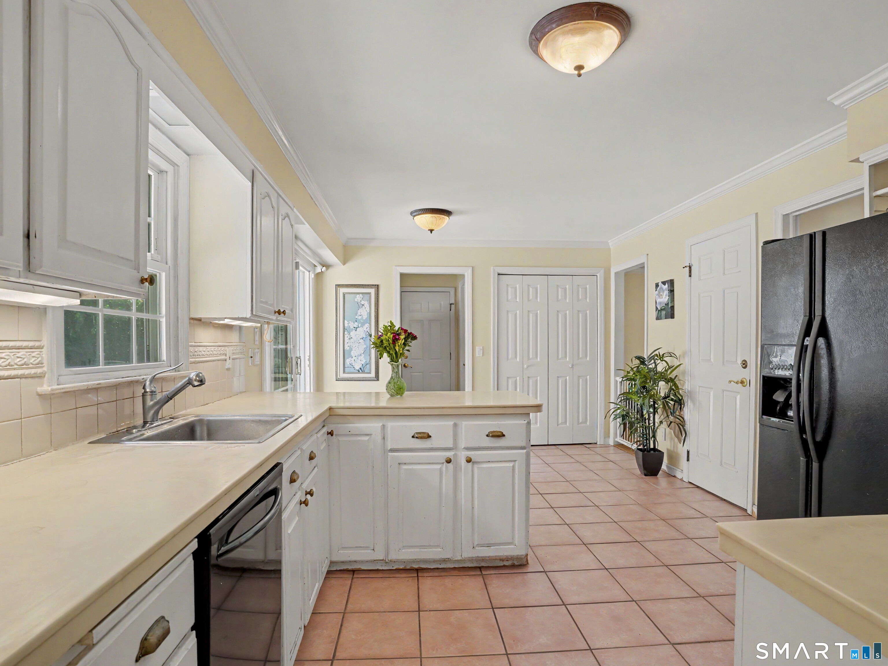 2435 Boston Post Road Darien, CT 06820 - Photo 11 of 32