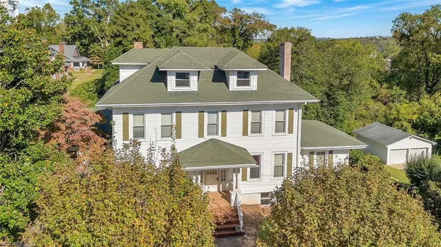 $475,000 | 704 9th Street, North Wilkesboro, NC 28659